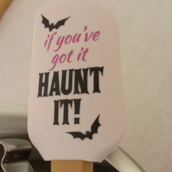 Halloween Bakeshop Bowl Set New - Picture 4 of 6